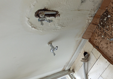 尖山卫生间测漏水